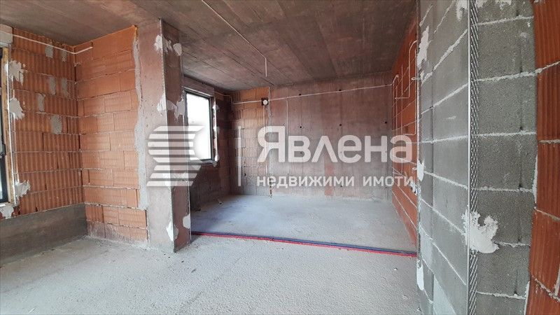 Продава се Тристаен апартамент в София, Овча купел - 131 кв.м за 1869 €/кв.м - Снимка #3