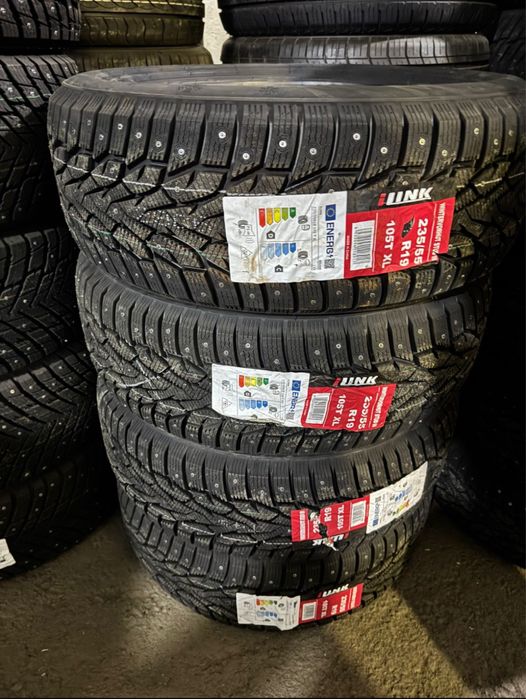 Продам резину r19 235/55