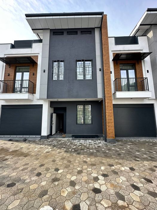 Сдаётся Hi Tech дом в самом центре города