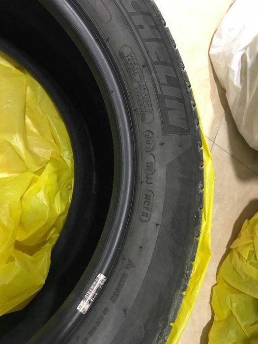 Гуми Michelin Latitude Tour HP M+S 235/55R17 99V