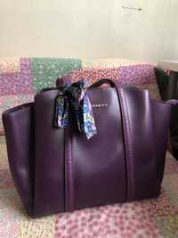 Кожена чанта - Givenchy лилава