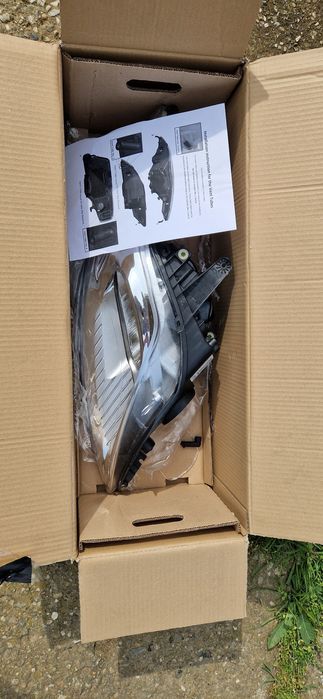 Far dreapta complet FORD MONDEO MK4 2012