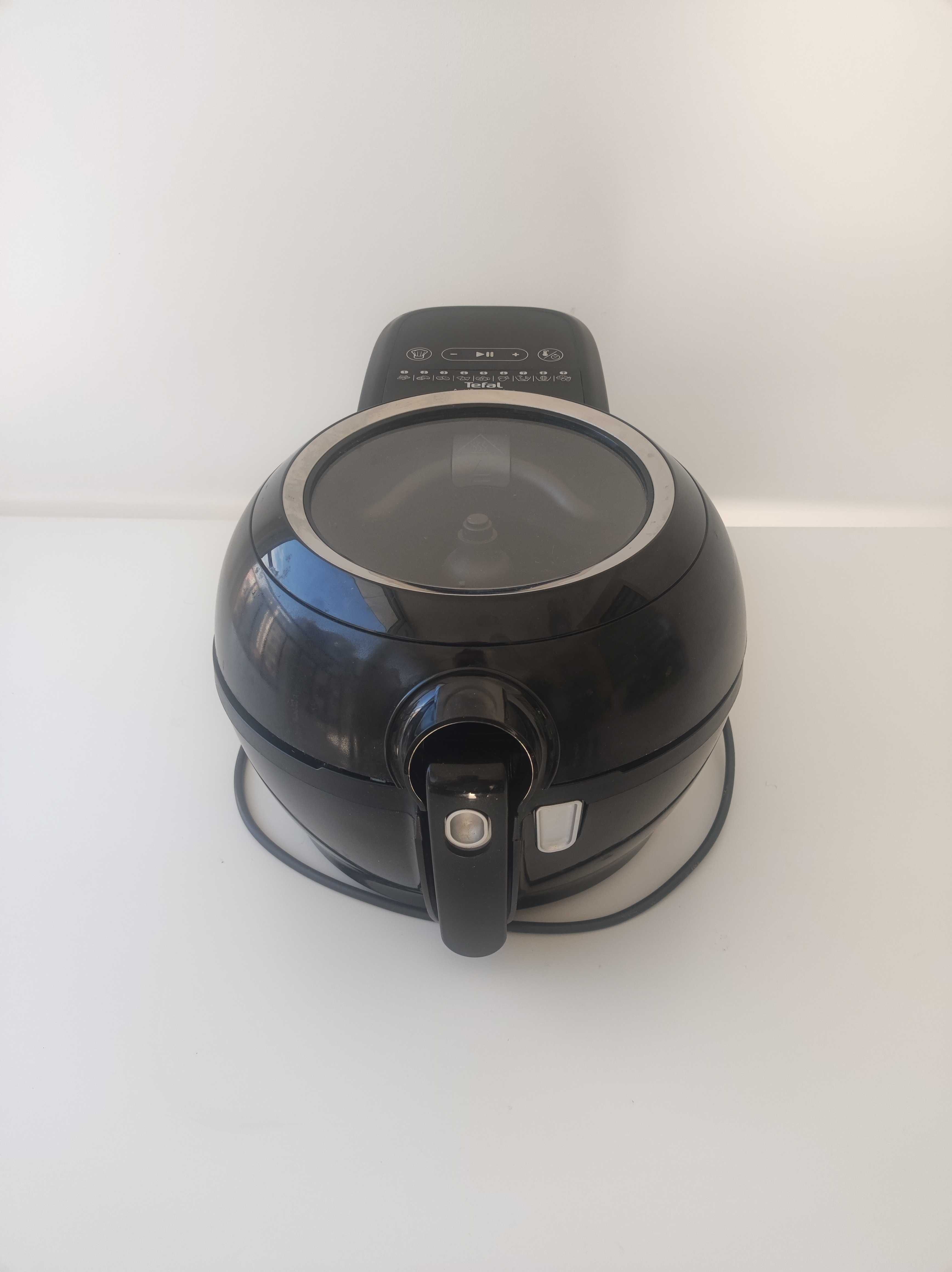 Фритюрник Tefal ActiFry Genius