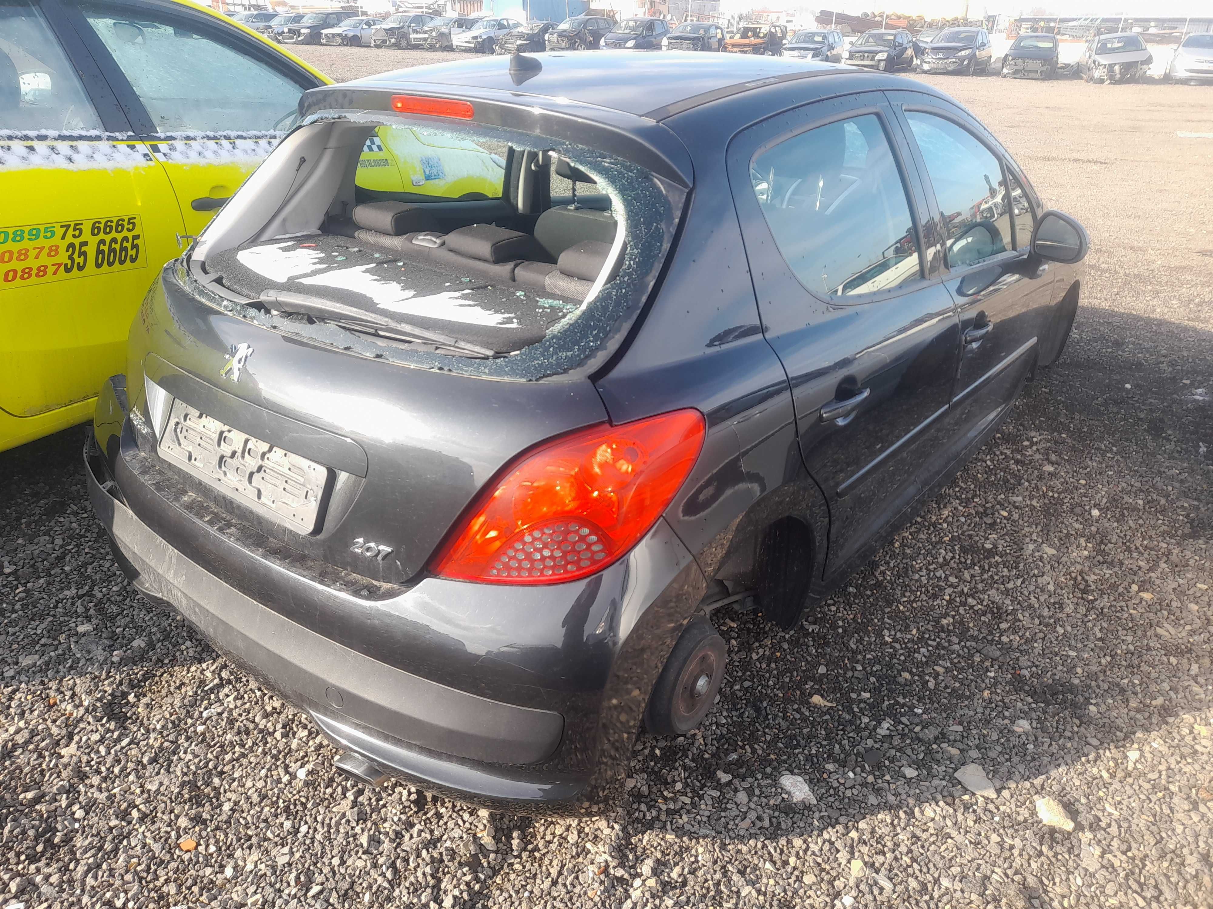 На части! Peugeot 207 1.4