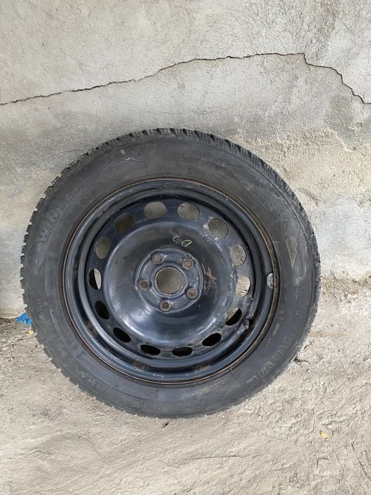 Vand jante de tabla cu tot cu anvelope de iarna pe 16