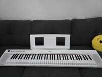 Pian digital Yamaha NP-32 Piaggero, 76 de clape