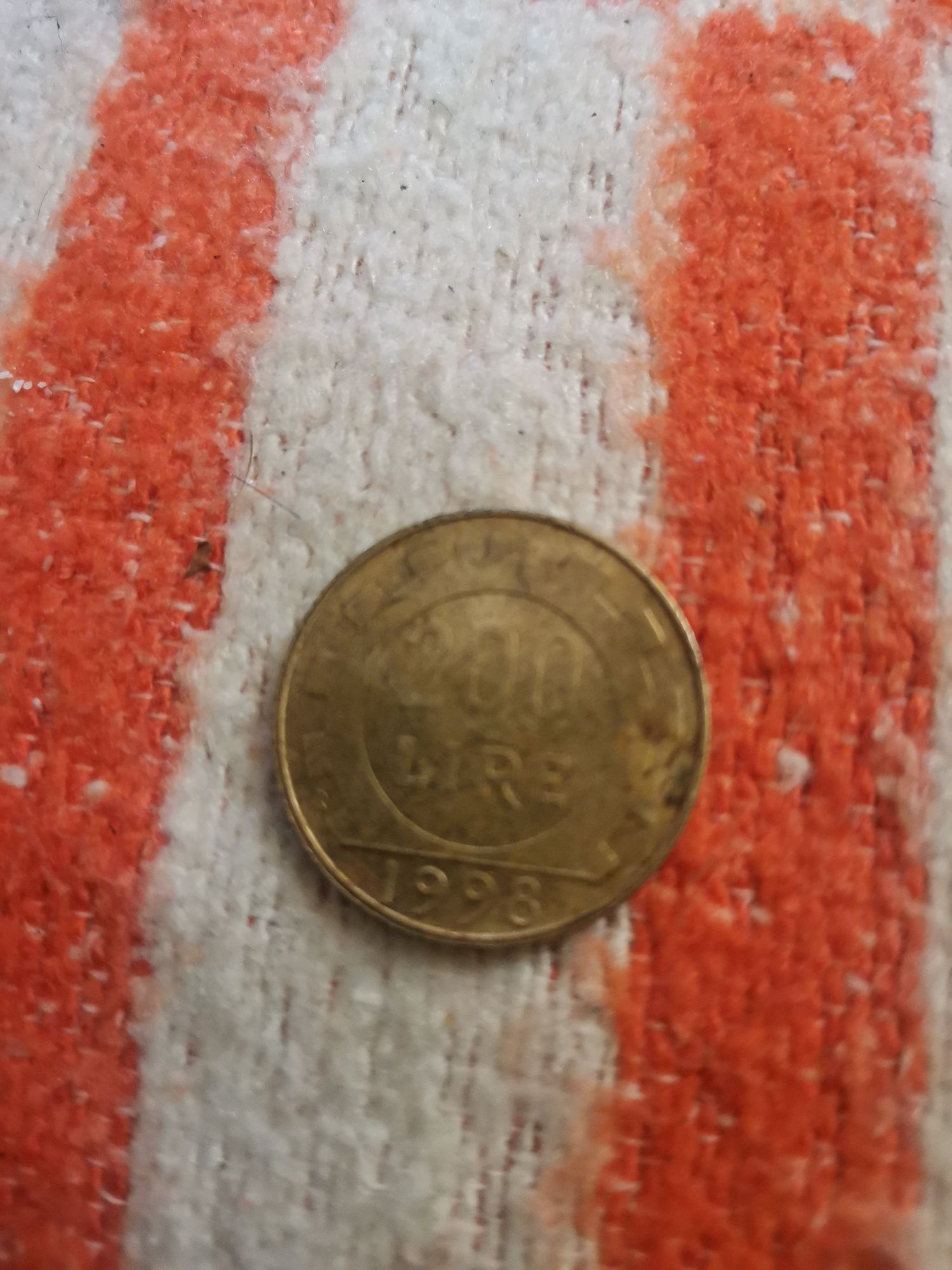 Monezi 200 de lire 1998