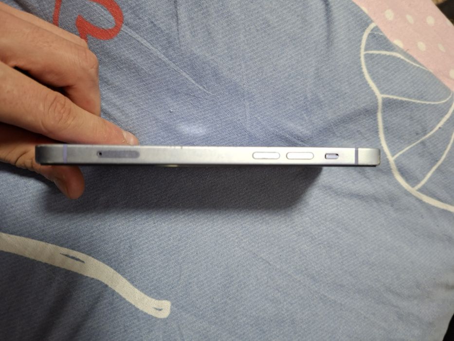 Айфон 12 с коробкой