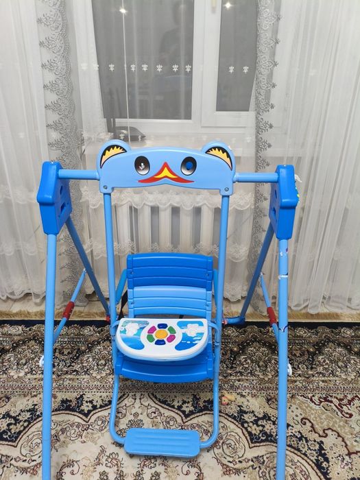 продам детскую качелю