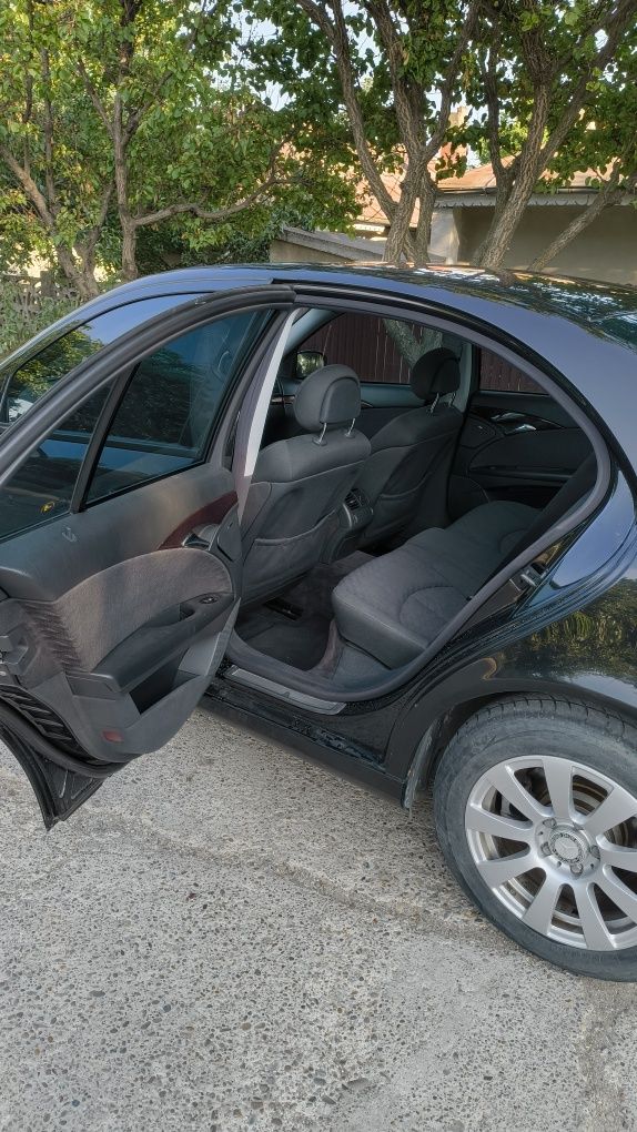Mercedes E-class 200 CDI