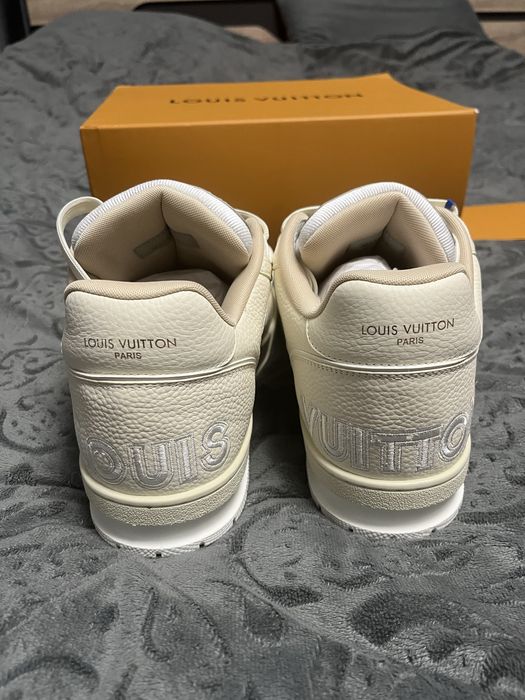 Louis Vuitton Trainer Beige