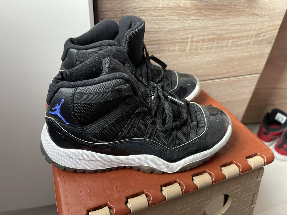 32 Детски Маратонки Nike Air Jordan 11 Retro Space Jam Uptempo NBA