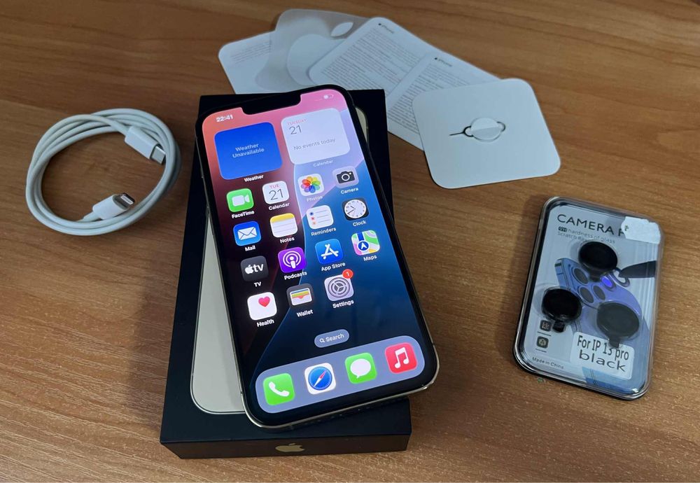 Телефон iPhone 13 Pro Gold Перфектен