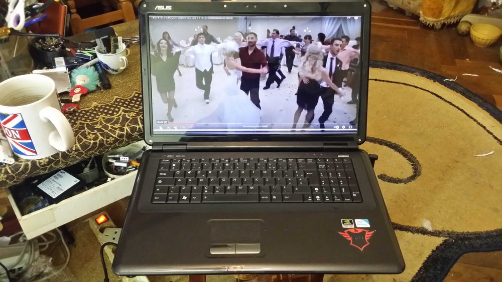 Laptopuri gaming ,de 10 ori mai ieftine ca la magazin,ocazie
