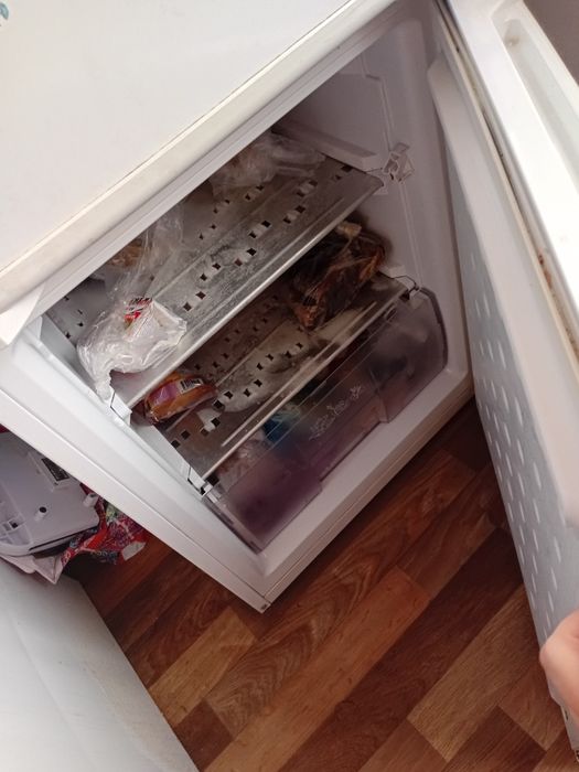 Продаётся холодильник