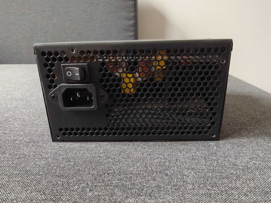 Vand Sursa Inaza Fusion 80 PLUS Gold, 700W