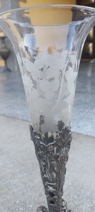 Obiect vechi Argintat cu vas din Cristal