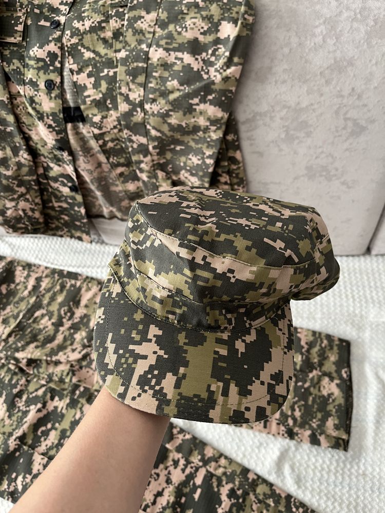 Продам новую военную форму