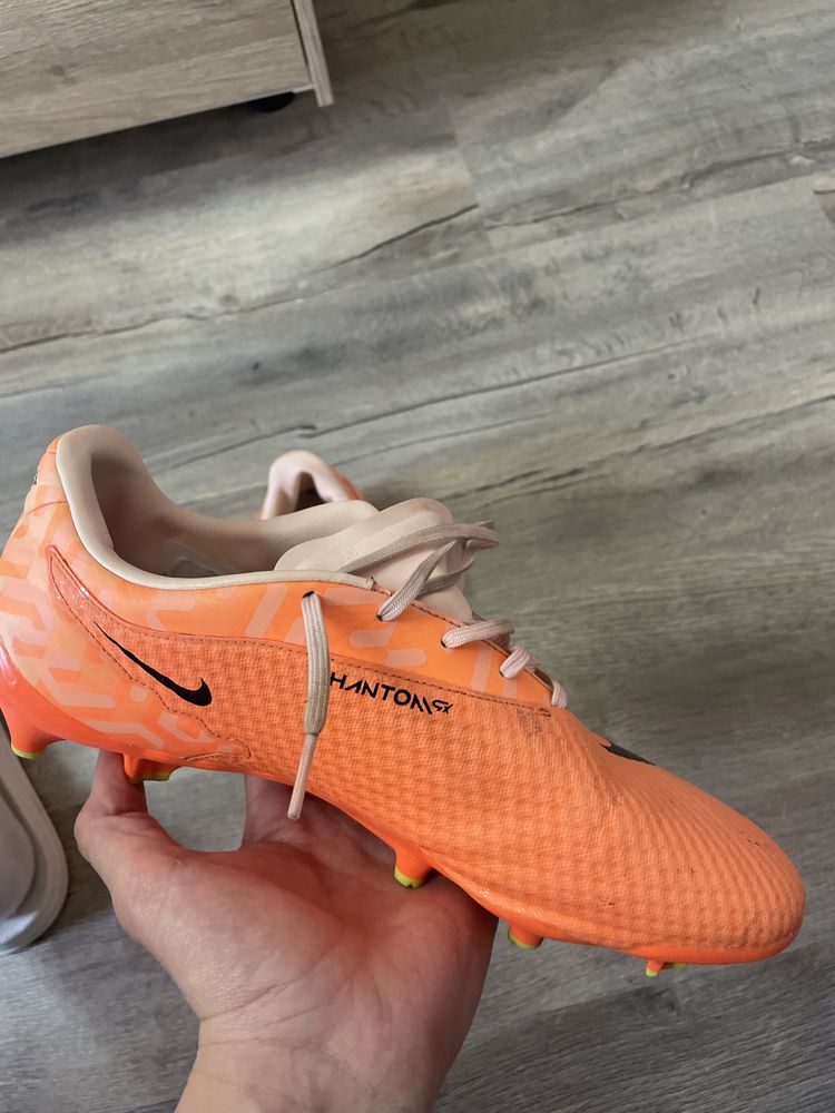 Ghete nike tiempo si phantom gx