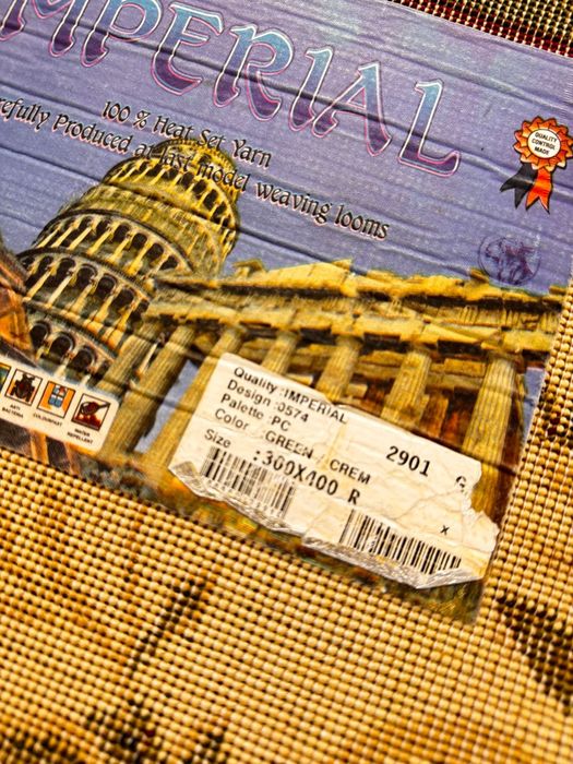 Ковёр в отличном состоянии