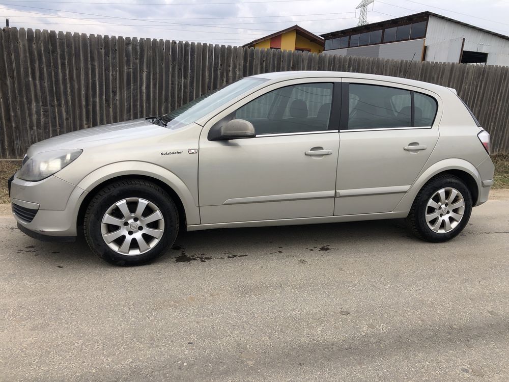 Opel astra H 1.6 benzina