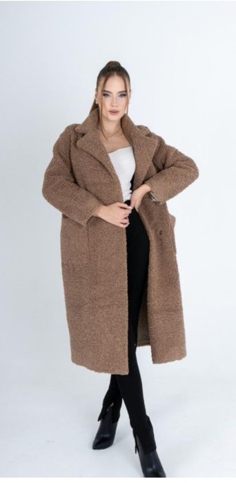 Продам демисезонные пальто