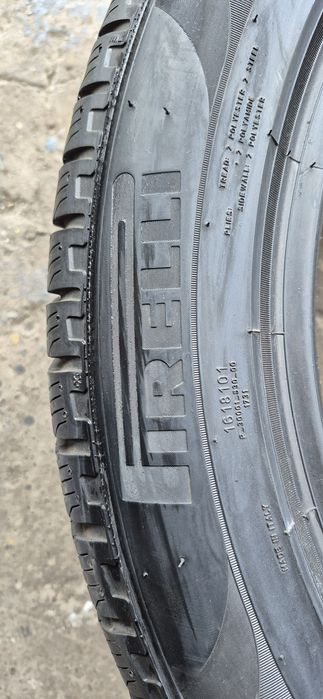 4 anvelope iarna ca si noi Pirelli 225/55/19.Pretul este pe bucata.