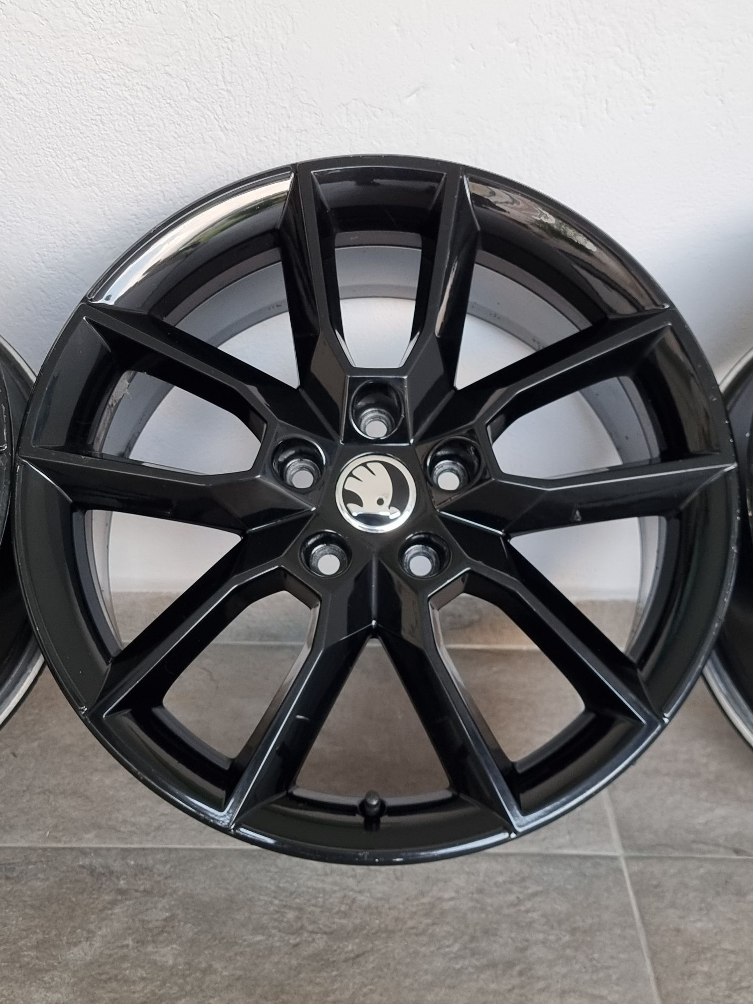 18" Оригинални джанти Skoda Octavia 5×112 7.5J ET51