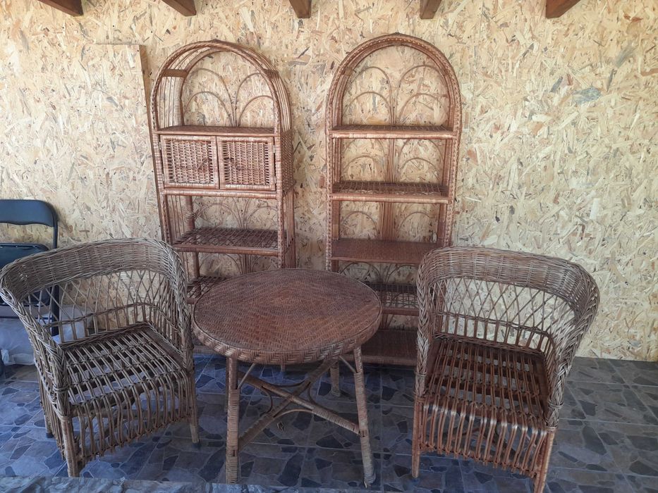 Градински плетени мебели