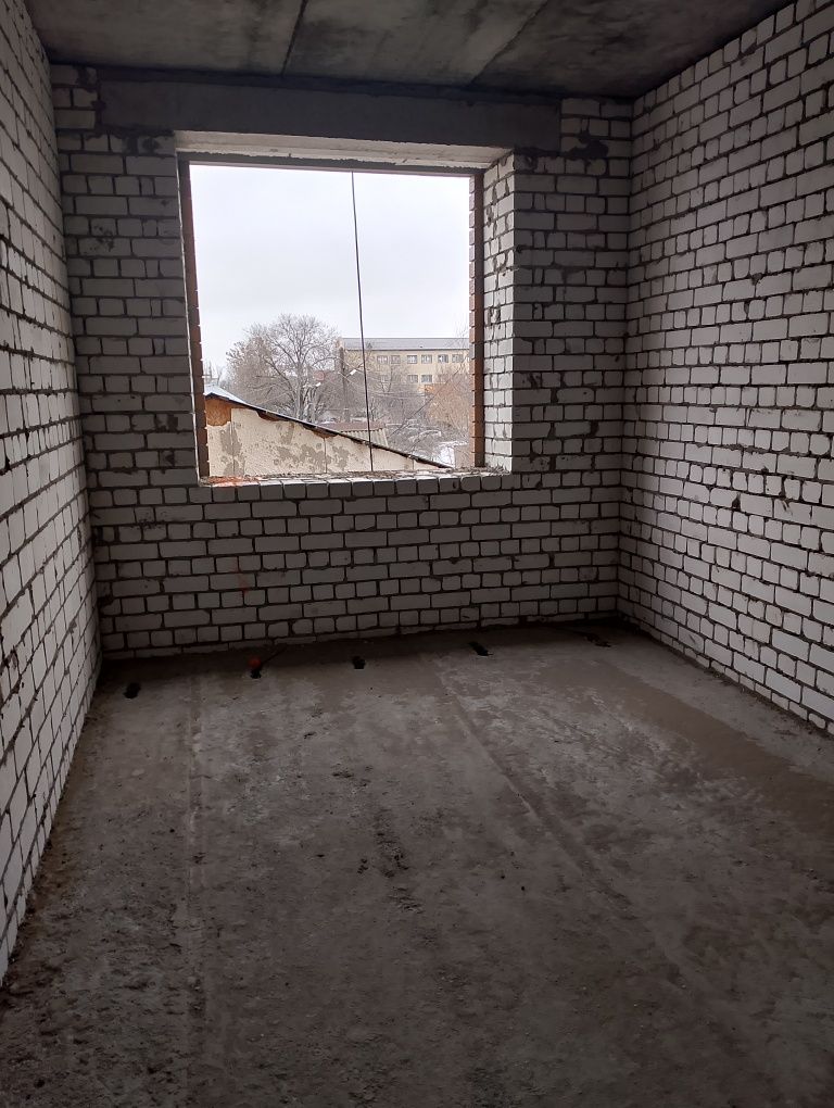 Продам 1 ком кв 48 м2 в районе центр. рынка дом 2025 г. п