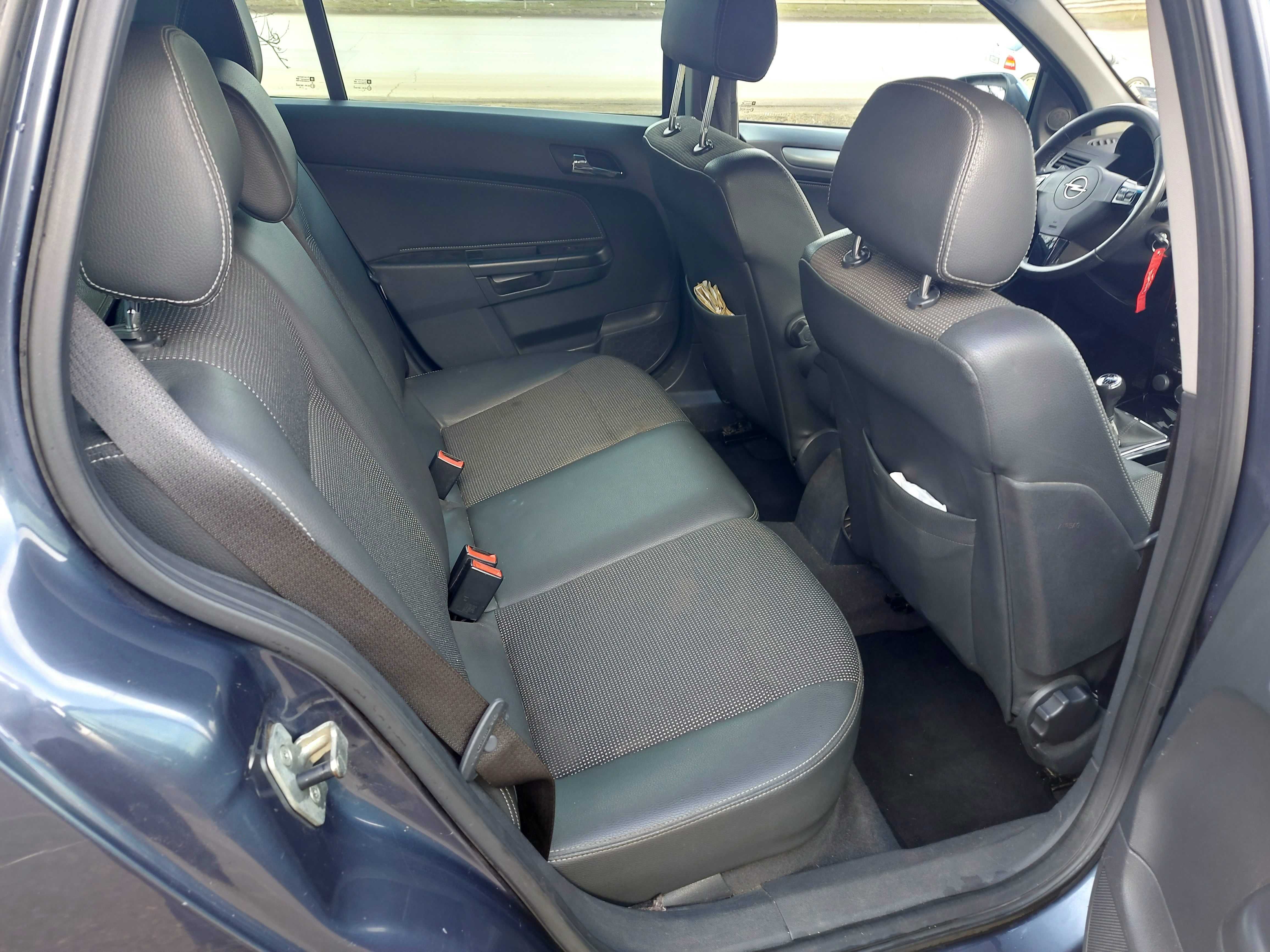 Opel Astra H Caravan
