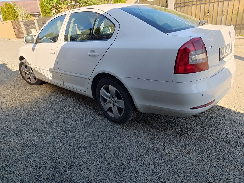 Vând Skoda Octavia 2 din 2010