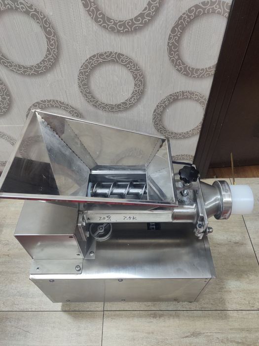 Xamir aparat srochna sotiladi