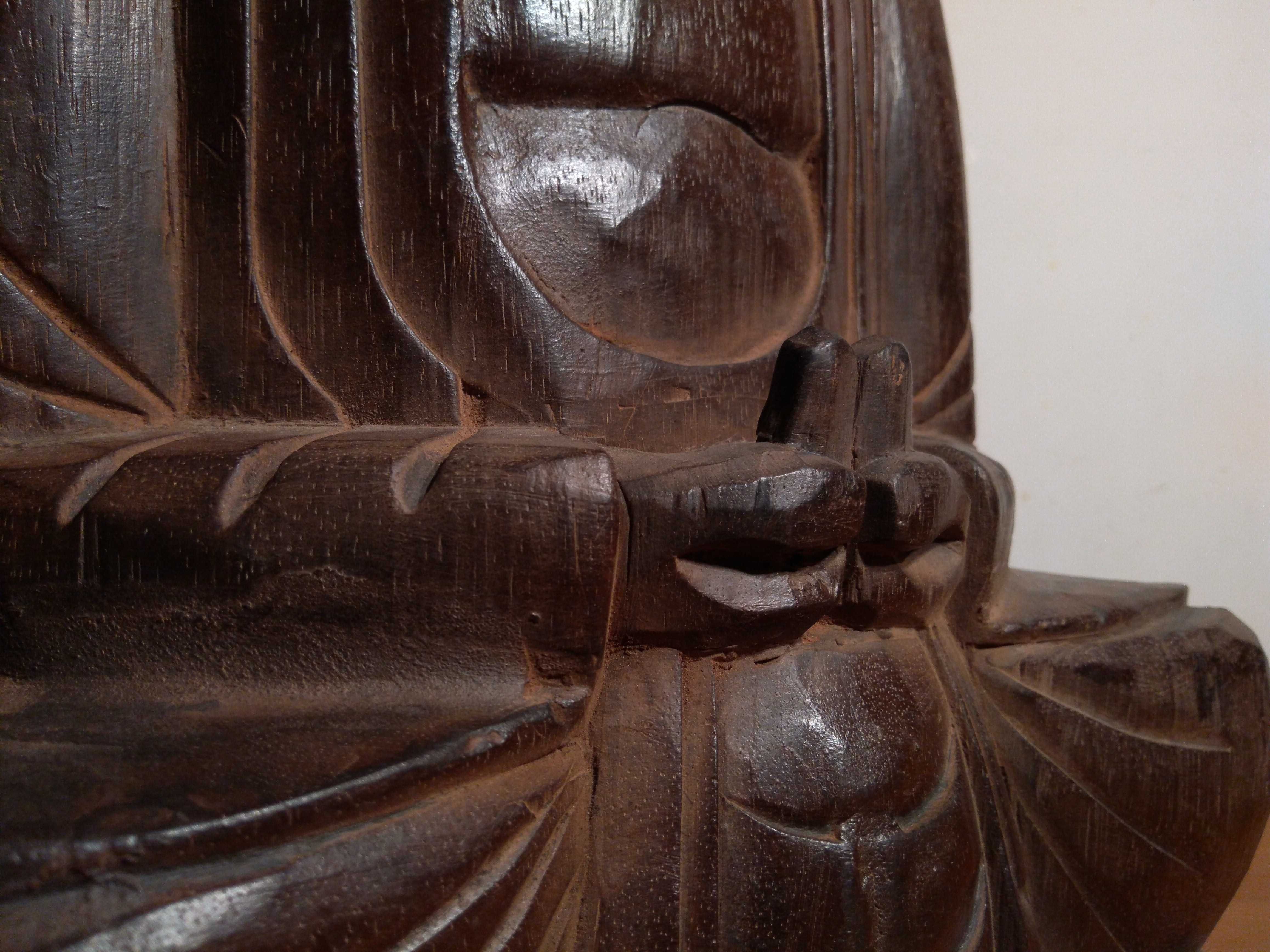 Buddha in meditatie, lemn masiv sculptat - Statueta Feng Shui