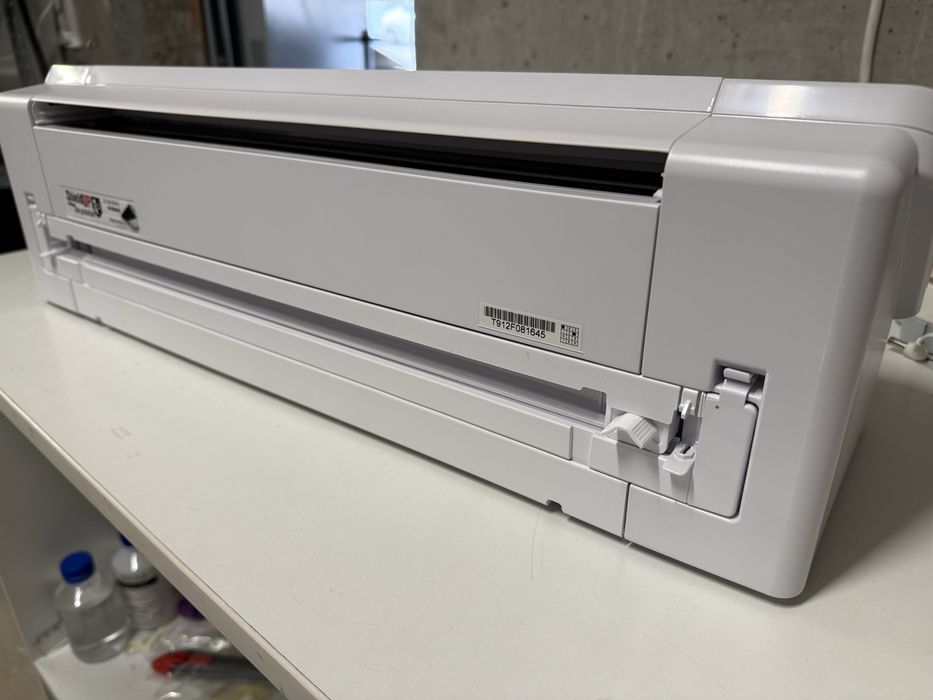 Cutter Plotter Cameo 4