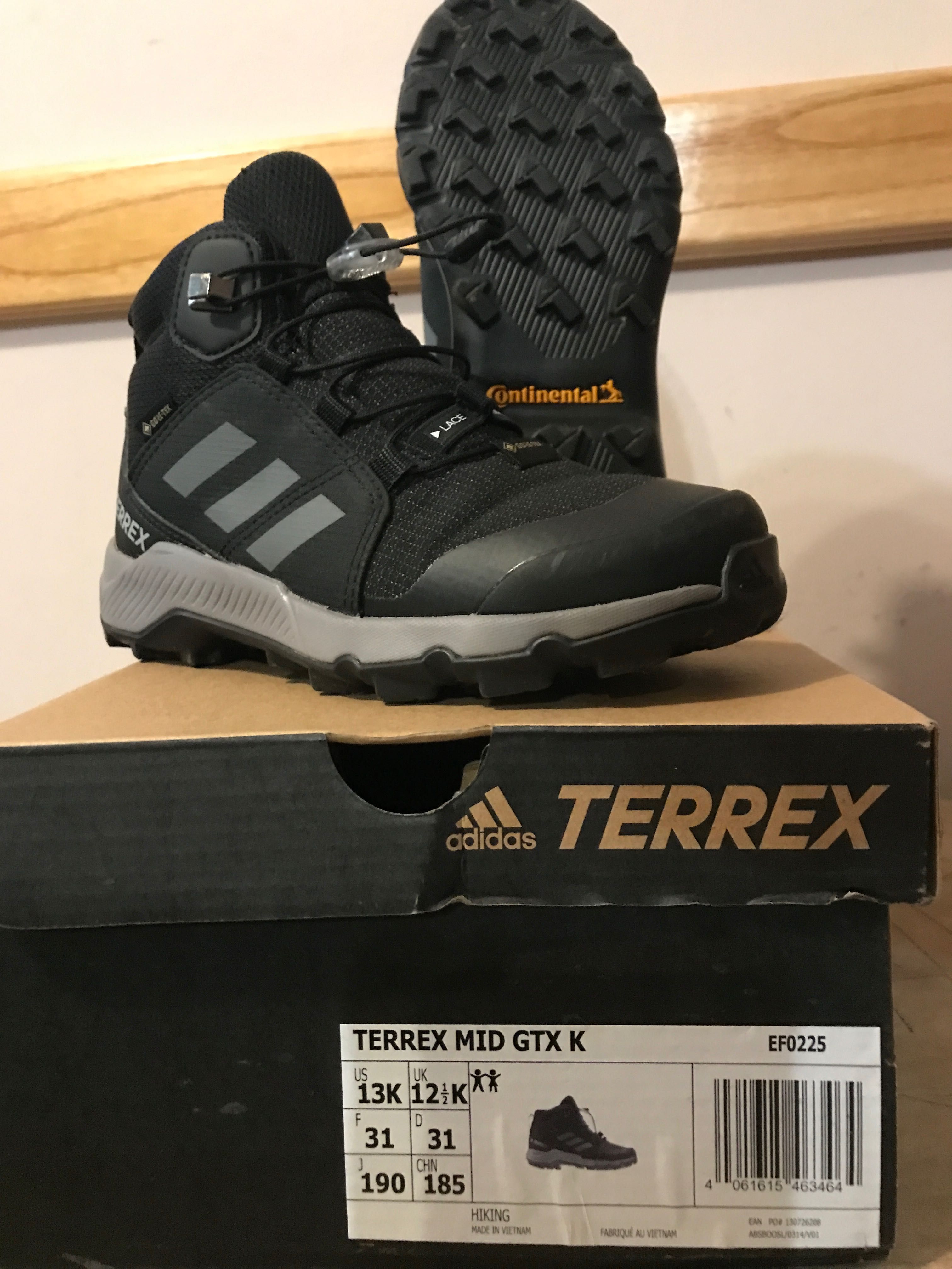 детски зимни Adidas N31 gore-tex и Clarks gore tex N29