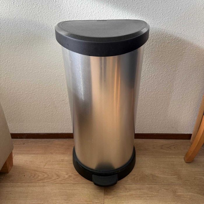 Coș de gunoi cu pedală, Curver, 70 cm