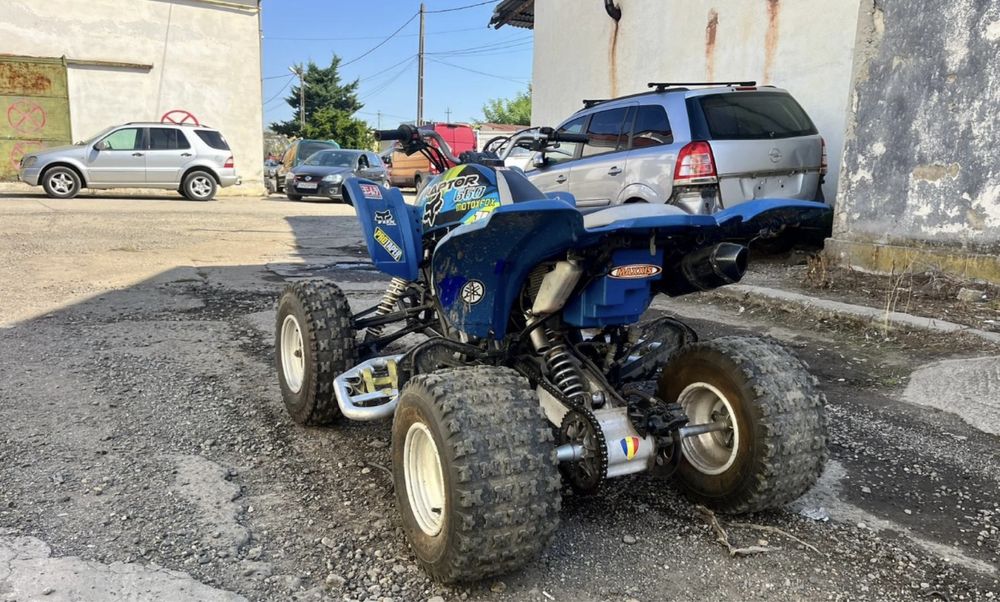 Yamaha raptor 660r