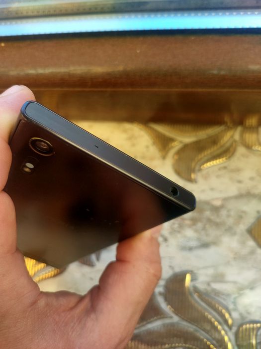 ""Sony Xperia Xz