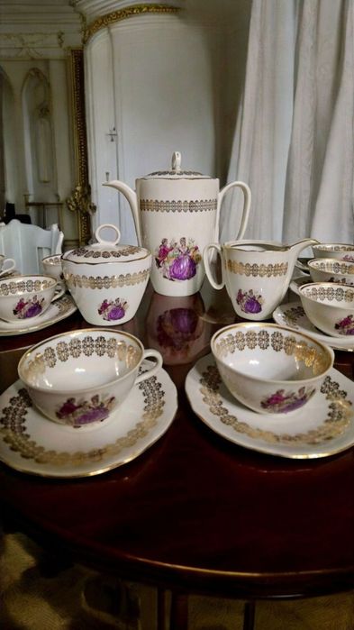 Френски сервиз за чай и кафе Porcelaine de Luxe de la Compagnie Nation