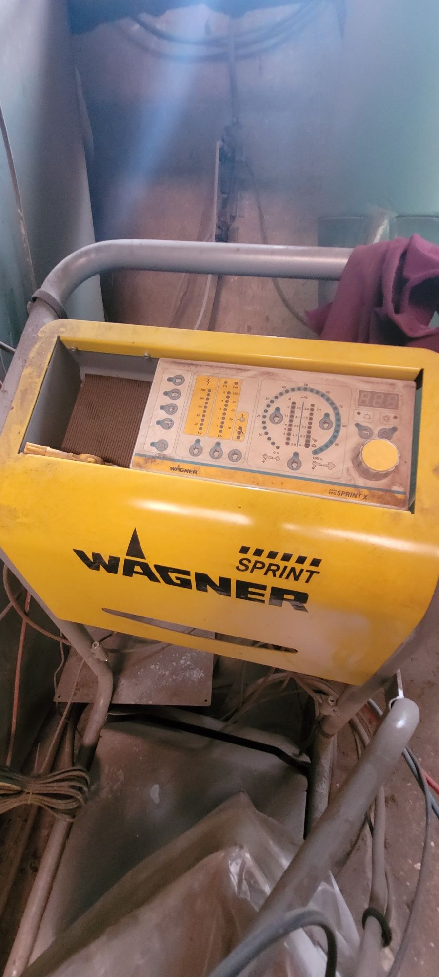 Cuptor vopsire electrostatica si cabina de suflat pulbere electrostati
