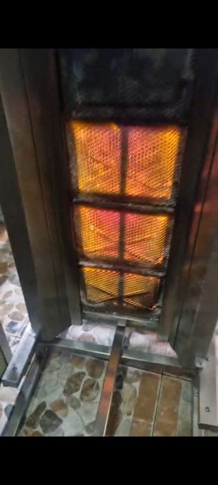 Aparat kebab cu 4 arzătoare