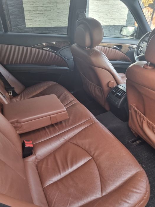 Vand sau schimb cu 525d. Mercedes E class W211 Facelift