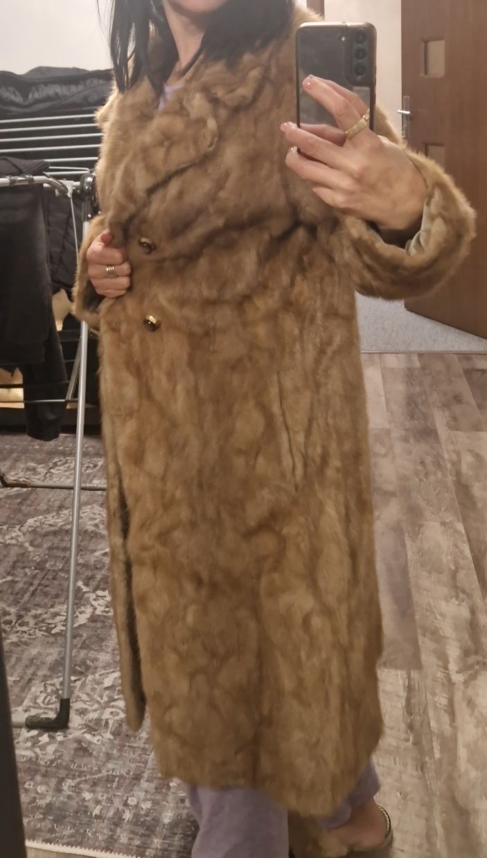 Haina blana naturală vizon