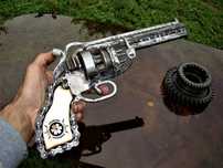 Sculptura fier KINETICA-REVOLVER MAGNUM PISTOL-decor industrial