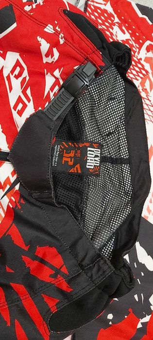 Екип М Shot Race Gear + ръкавици