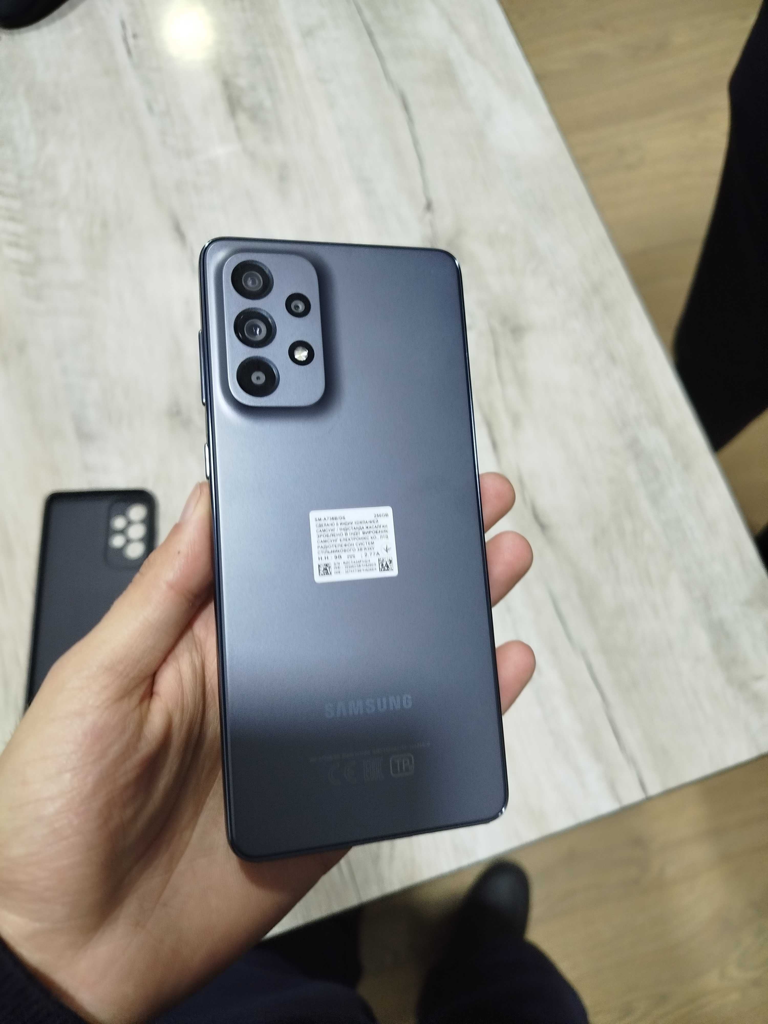 Samsung A 73 8/256