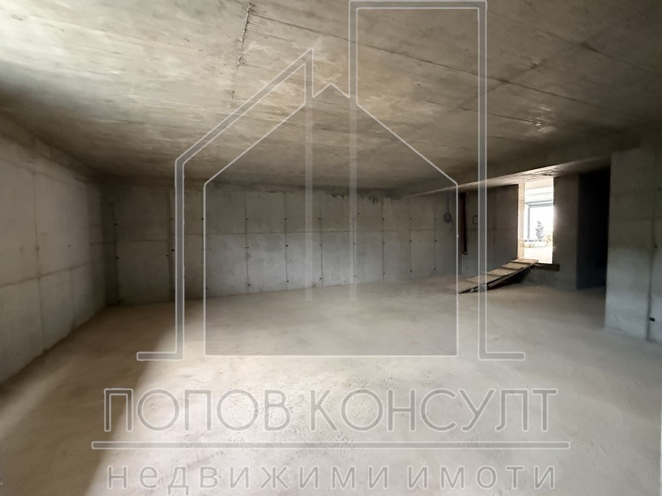 Къща в Пловдив, област-с.Белащица площ 328 цена 509000