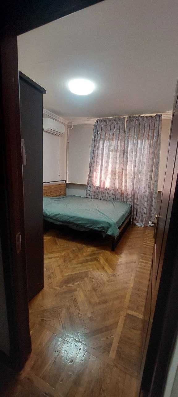Продажа 2-комнатной Квартиры в Нукуском в центре •