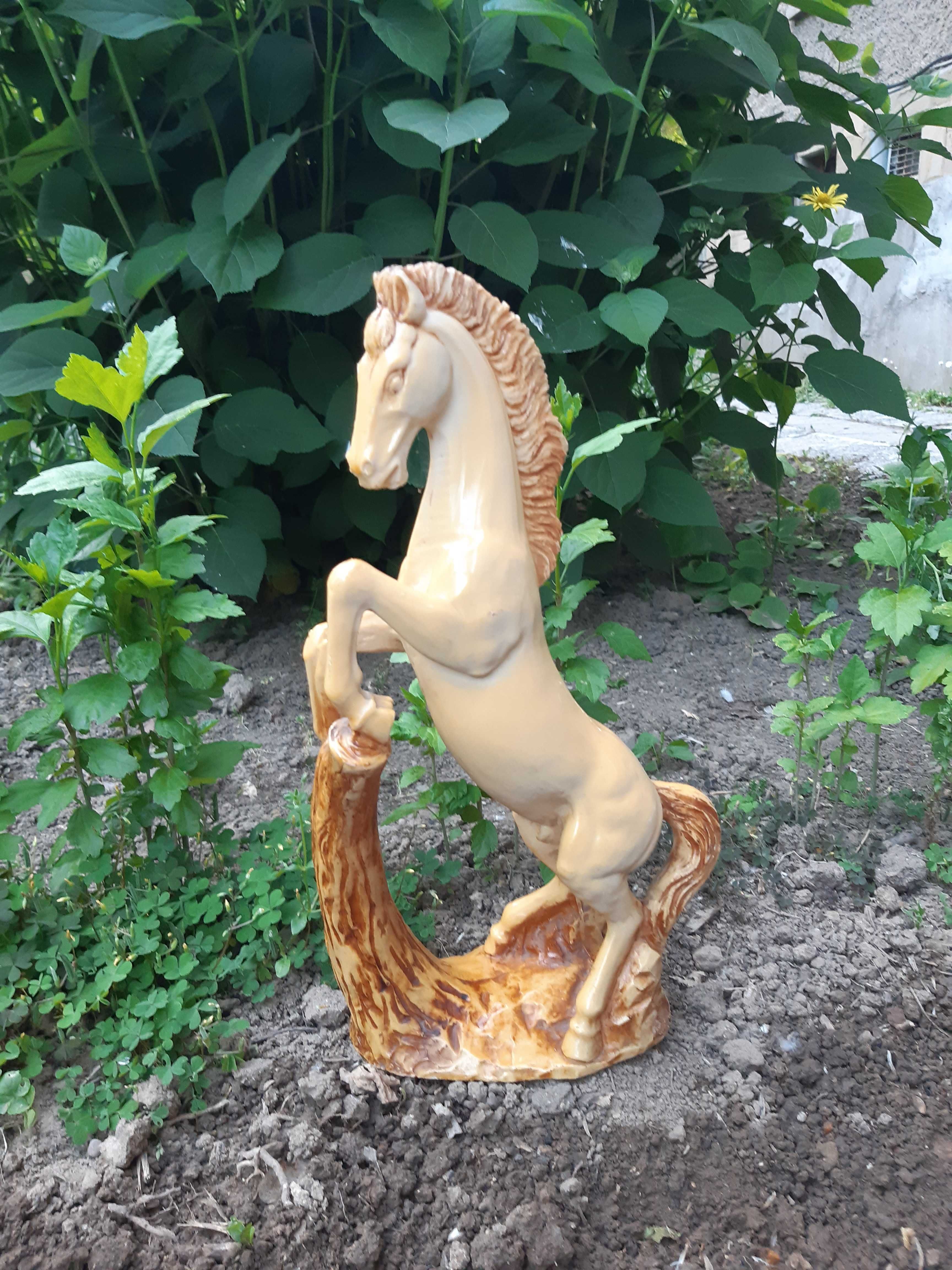 Красива Декоративна Фигура Статуетка